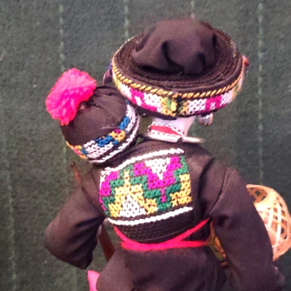 Handmade Doll Mother and Baby Made in Thailand - Picture 5 of 8